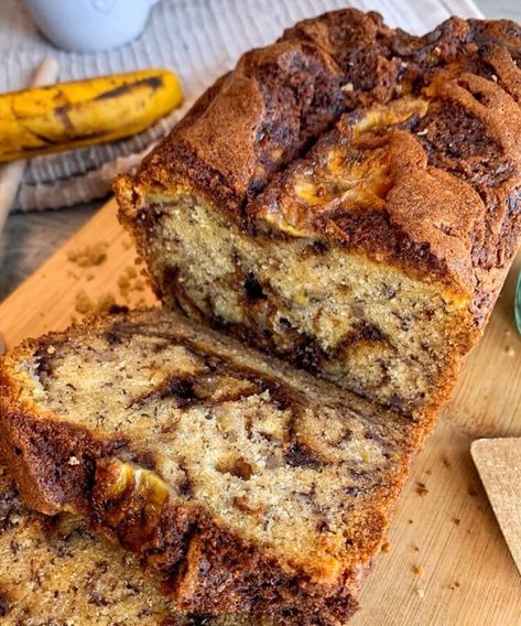 Fitwaffle Kitchen, Cinnamon Swirl Banana Bread, Simple Desserts, Weight Watchers Recipes Desserts, Moist Banana Bread, Ww Desserts, Best Banana Bread, Cinnamon Swirl, Baking Blog