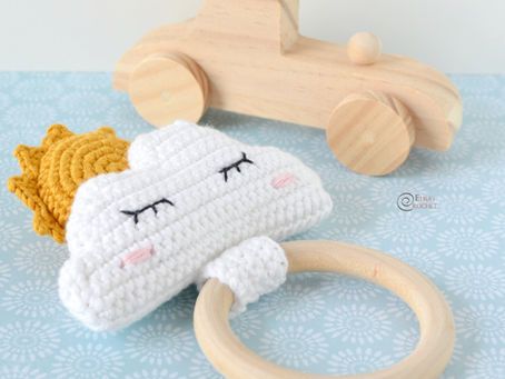 Teething Ring Pattern, Teether Pattern, Crochet Nursery, Crochet Dolls Free Patterns, Crochet Baby Toys, Crochet Amigurumi Free Patterns, Crochet Blog, Teething Ring, Baby Rattle