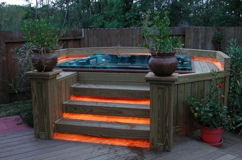 47 Irresistible hot tub spa designs for your backyard Whirlpool Deck, Hot Tub Deck Design, Design Per Patio, Hot Tub Landscaping, Hot Tub Designs, Hot Tub Patio, Outdoor Hot Tub, Relaxing Backyard, Hot Tub Deck