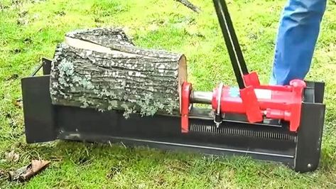 Diy Wood Splitter Firewood, Diy Log Splitter, Diy Wood Splitter, Wood Splitter Homemade, Firewood Tools, Chopping Firewood, Firewood Splitter, Firewood Processor, Kindling Splitter