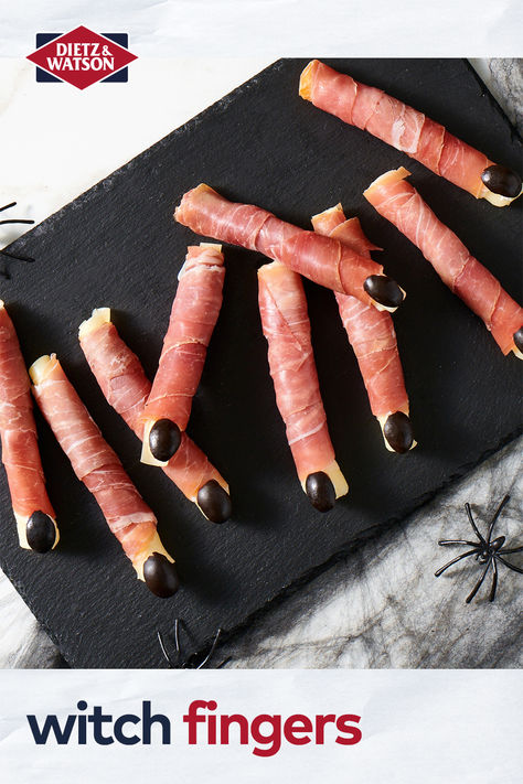 Planning a Halloween party charcuterie spread? Simply grab some of our Mozzarella Panino sticks and a sliced black olive as a fingernail. You’ve got Witch Fingers that will cast a love spell on all your guests. Halloween Mozzarella Sticks, Halloween Brunch Ideas, Halloween Inspired Food, Zombie Halloween Party, Spooky Halloween Food, Halloween Food Appetizers, Easy Halloween Food, Halloween Party Dinner, Halloween Food Treats