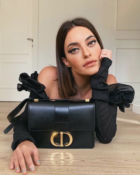 Karen Wazen looks pretty as a picture for a night on the town with the new Dior 30 Montaigne bag in classic black. Dior 30 Montaigne Bag, Dior Montaigne, Winged Liner, Dior Handbags, Chloe Faye, Black Bag, Lady Dior Bag, Lady Dior, Dior Bag