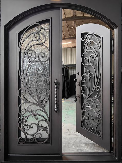 Iron Front Door, تصميم داخلي فاخر, Iron Gate Design, Gorgeous Doors, Porte Decorate, Entrance Door Design, Wrought Iron Doors, Iron Door, Main Door