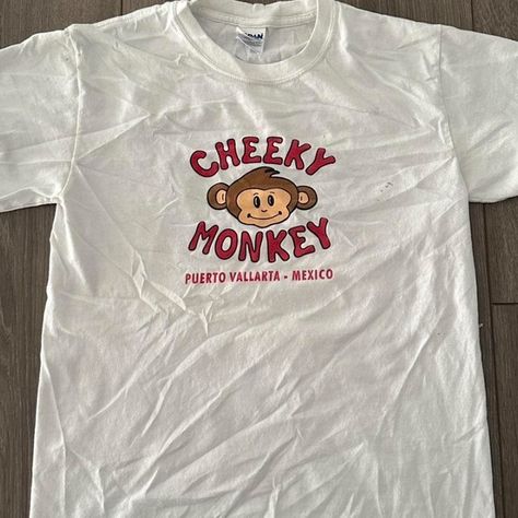 Shop fastfashionusa's closet or find the perfect look from millions of stylists. Fast shipping and buyer protection. Cheeky Monkey T-shirt 🙊 Fast Shipping 📦 $25 Lowest I can do 🧾 Custom 🖌️ Deadstock 🆕 Hit Me With Questions ⁉️ Cute Screen Printed Shirts, Silly T Shirts, Mexican Street Wear, Funny T-shirts, Custom Shirts Ideas, Cringe Shirts, 90s Clothing Style, Thrift Finds Clothes, Funky Shirt