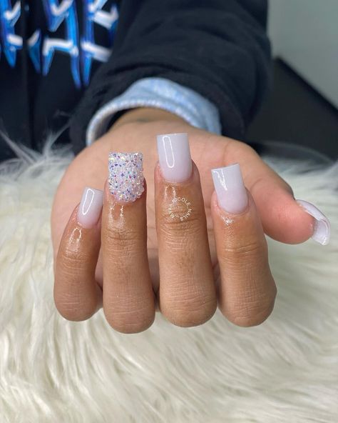 Nut Nails Short, Nut White Nails, Neutral Nails Acrylic, White Glitter Nails, Nail Trend, Colored Acrylic Nails, White Acrylic Nails, Dope Nail Designs, Long Acrylic Nails Coffin