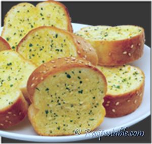 Microwave Garlic Bread ! How To Cook Garlic, Easy Garlic Bread Recipe, Make Garlic Bread, Garlic Cheese Bread, Dinner Today, Garlic Bread Recipe, Breads & Buns, Garlic Cheese, Microwave Cooking