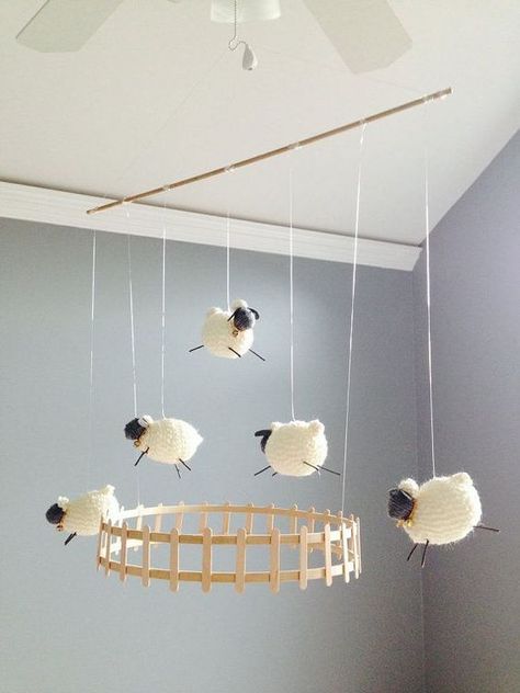 Mobiles for kids rooms. #mobiles #mobilesinkidsrooms #hangingmobiles Mobile Diy Hanging, Mobile Diy, Mobiles For Kids, Diy Baby Mobile, Ideal Toys, Mobile Baby, Baby Diy, Baby Bedroom, Wood Fence