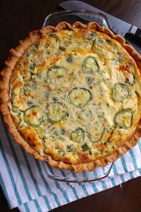 Jalapeño Popper Quiche, Southwestern Quiche Recipes, Chorizo Quiche Recipes, Spicy Quiche, Jalapeño Quiche, Fresh Jalapeno Recipes, Tortilla Quiche, Homemade Quiche, Cheese Quiche Recipe