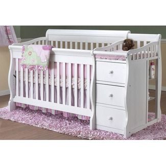 White Crib with attached changing table Crib And Changing Table Combo, Box Bayi, Crib With Changing Table, Unique Cribs, Crib Design, Wood Crib, Baby Cribs Convertible, White Crib, Best Crib