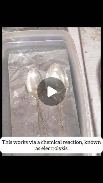 116K likes, 1,083 comments - organizedandsimplified4u on March 15, 2024: "You can easily clean silver with aluminum foil, baking soda, salt + hot water. This method uses electrolytic action instead of chemical-..." Organisation, Household Cleaning Tips, Cleaning Tarnished Silver, How To Clean Silverware, How To Clean Silver, Diy Cleaning Solution, Homemade Cleaning Solutions, Silver Cleaner, Tarnish Remover