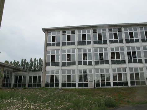 https://flic.kr/p/a4RPgA | Abandoned school building Abandoned School Buildings, Abandoned Schools, Abandoned School, School Building, Abandoned Buildings, Historical Architecture, Abandoned Houses, Abandoned Places, After School