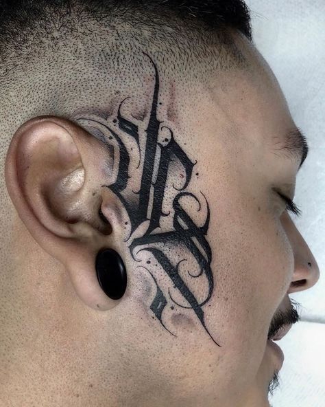 Mens Face Tattoos, Arm Cover Up Tattoos, Painless Tattoo, Tattoo Lettering Design, Tattoo Lettering Styles, Gangsta Tattoos, Black White Tattoos, Calligraphy Tattoo, Muster Tattoos