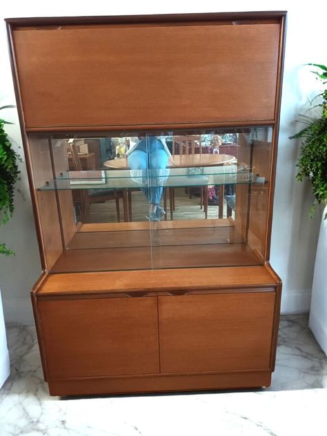 New! Mid Century Vintage Cocktail Drinks Cabinet Display Unit Teak Retro Tunridge was just added to eBay. Check it out! #eBay #eBaySeller White Formica, Cabinet Display, Cocktail Cabinet, Display Unit, Drinks Cabinet, Glass Cabinet Doors, Vintage Cocktail, Mid Century Vintage, Glass Shelves