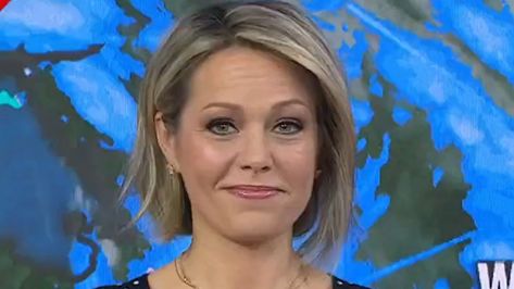 Today’s Dylan Dreyer makes major move to another network show - and she has a very recognizable new co-star | The US Sun Dylan Dreyer Haircut, Dylan Dreyer Hair, Dylan Dryer, Mom Hero, Dylan Dreyer, Rolls Easy, New Short Haircuts, Raspberry Recipes, Golf Channel