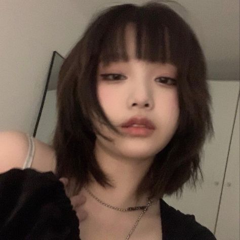 Short Asian Haircut Round Faces, Haircut Ideas Shoulder Length With Bangs, Uzzlang Short Hair, Korean Short Haircut, Korean Short Hair, Shot Hair Styles, Hair Stylies, Haircuts For Medium Hair, 짧은 머리