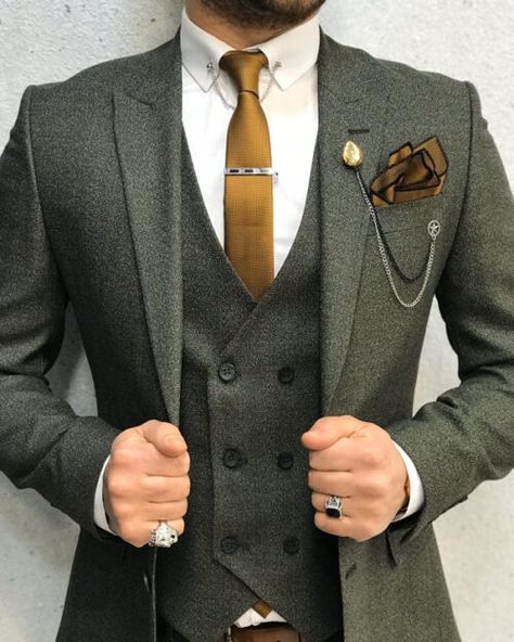 Wedding Suits For Groomsmen, Gromes Men Suits, Mens Wool Suit Wedding, Vintage Green Suit Men, Groom Suits For Wedding Fall, Night Wedding Suits Men, 3 Piece Suit With Bow Tie, Wool Suits Men Wedding, Mens Wedding Suits Fall Color Schemes