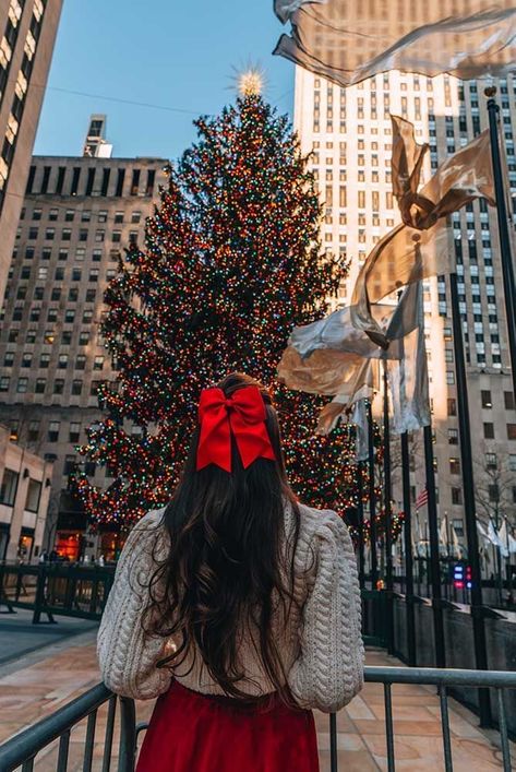 Christmas In New York, Rockefeller Center, Tree Christmas, A Smile, The City, Christmas Tree, New York, Christmas, Red