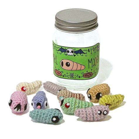 She Crocheted Maggot Amigurumi To Give To Her Nephew For His Birthday! | KnitHacker Birthday Crochet, Market Day Ideas, Mario Toys, Awesome Toys, Be Flexible, Tiny Dolls, Homemade Christmas, Yarn Art, Crochet Ideas