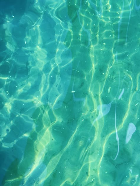 Blue Green Ocean Aesthetic, Turquoise Water Aesthetic, Aquamarine Blue Aesthetic, Tropical Ocean Aesthetic, Blue Green Aesthetic Background, Ocean Green Eyes, Ocean Green Aesthetic, Seaglass Aesthetic, Aqua Green Aesthetic