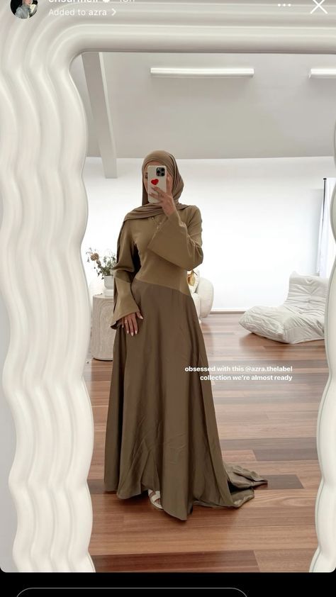 #outfits #dress #celebrity Modest Dresses Hijab, Dress Celebrity, Hijabi Fits, Modest Dresses Fashion, Modest Evening Dress, Stile Hijab, Clueless Outfits, Outfits Dress, Modest Dresses Casual