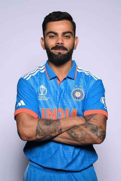 Easy Manga Drawings, Easy Portrait Drawing, Virat Kohli Portrait Photography, Clean Skin Face, Hd Cover Photos, N Logo Design, Avengers Drawings, Kohli Wallpapers, Cricket In India