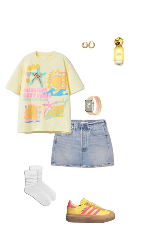 outfit inspo 🩷   tags: #collage #summer #school #outfit #sun #beach Outfit Collages, Streetwear Girl, Outfit Inspo Casual, Thrifted Outfits, Italy Outfits, Trendy Outfits For Teens, Cute Preppy Outfits, Easy Trendy Outfits, Sun Beach