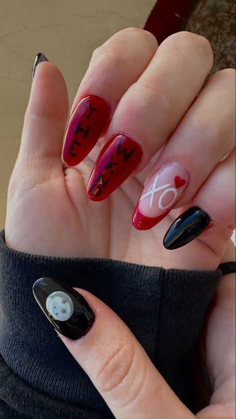 The Weeknd Nails Design Starboy, Xo Nails Design The Weeknd, The Weekend Inspired Nails, The Weeknd Nails Design After Hours, The Weeknd Inspired Nails, Xo Nails The Weeknd, The Weeknd Nails Design, The Weeknd Nails, Weekend Nails