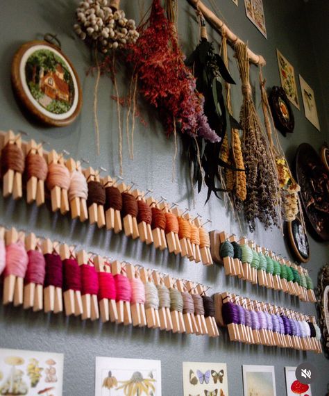 Fiber Arts Aesthetic, Craft Room Cottagecore, Fiber Artist Studio, Artist Setup Art Rooms, Embroidery Studio Craft Rooms, Whimsical Art Studio, Witchy Art Studio, Embroidery Floss Storage Ideas, Etheral Bedroom