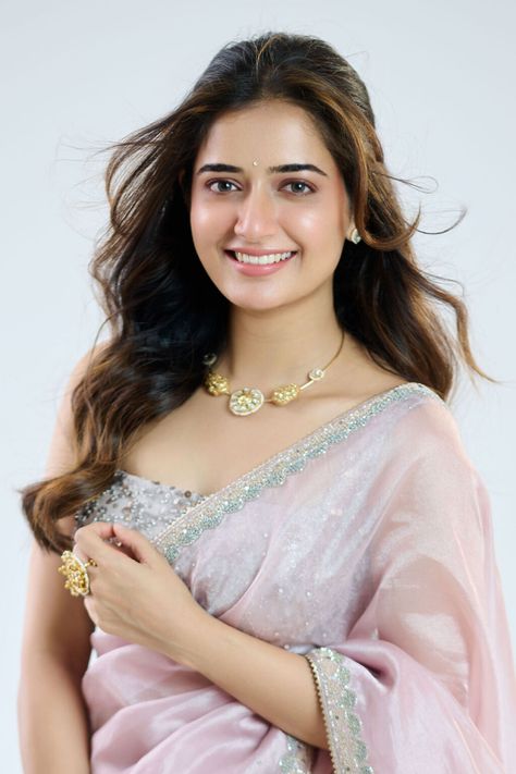 Ashika Ranganath in Pink Lavender Organza Saree photos - South Indian Actress Ashika Ranganath Saree, Lavender Organza Saree, Aashika Ranganath, Ashika Ranganath, राधे राधे, Saree Photos, Nice Pic, Tv Streaming, Short Bodycon Dress