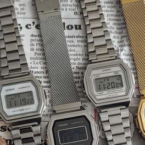 Guilde Gauche on Instagram: "A series of five Casio A-1000

Fantastic new olds Casio

Full stainless steel cases, mineral glasses

#watch #watches #casio #casiowatch #casiowatches #casiovintage #casioa1000 #casioa1000d #casiooriginal #casioretro #casiodigital #casiovintagewatch #casioclassic #vintagecasio #oldcasio #casioaddict #casiorare #casioreloj  #casioaddict #montre #montres #reloj #relojes" Casio Vintage Watch, Watches Casio, Casio Digital, Casio Classic, The 1000, April 12, Casio Watch, A Series, Stainless Steel Case