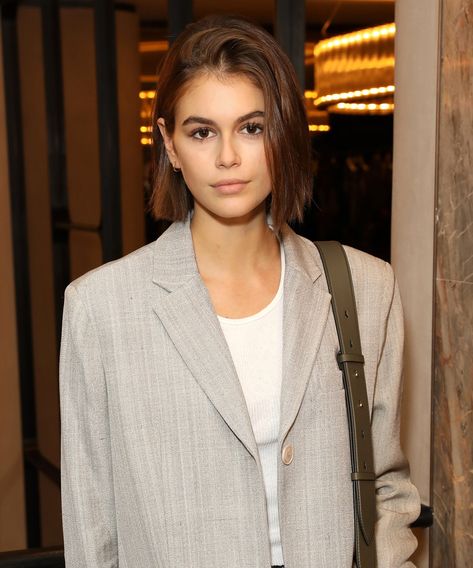 Kaia Gerber Style, Hair Evolution, Long Bob Haircuts, Short Bob Haircuts, Kaia Gerber, Long Hair Cuts, Cool Haircuts, Bobs Haircuts, Hair Videos