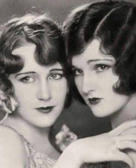 Two of the Lane Sisters 1920s 1920 Makeup, 1920s Makeup, Short Cropped Hair, Flapper Hair, Female Movie Stars, Silent Films, Long Hair Trends, 1920s Hair, Crop Hair