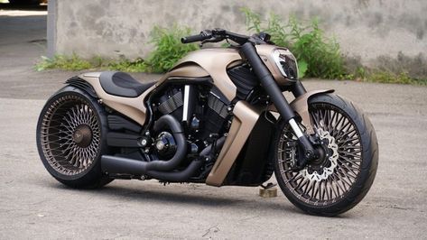 Harley-Davidson V-Rod Custom "GIOTTO 5" by Box39 from Russia Vrod Custom, Vrod Muscle, V Rod Custom, Harley Davidson Night Rod, Night Rod Special, Xe Ducati, Custom Street Bikes, Harley Davidson V Rod, Bike Pictures