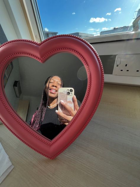 mini heart mirror ~ mirror selfie ~ mirror pic inspo Mini Mirror Selfie, Mini Mirror, Selfie Inspo, Heart Mirror, Selfie Mirror, Mirror Pics, Mirror Pic, Mini Heart, Mirror Mirror