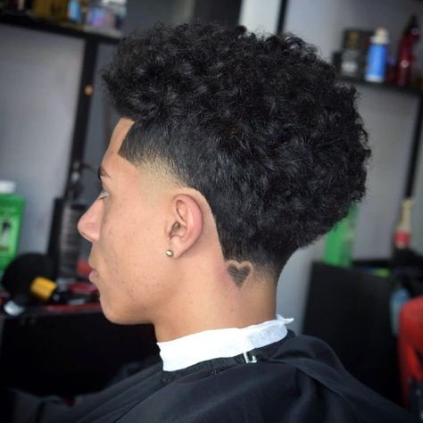 Fade With Heart Design, Mexican Haircuts, Curly Hair Taper, Blowout Haircut, Fade Haircut Designs, Taper Fade Curly Hair, Mexican Hairstyles, Comb Over Haircut, Low Fade Haircut