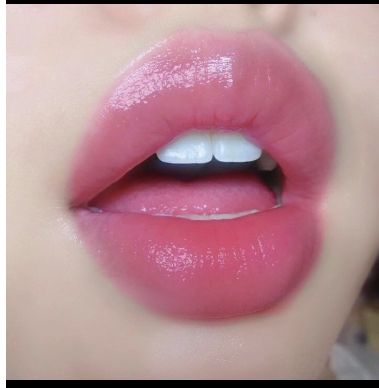 Pink Lip Aesthetic, Fuller Lips Naturally, Juicy Lips, Perfect Lips, Beauty Goals, Beautiful Lips, Glossy Lips, Soft Lips, روتين العناية بالبشرة