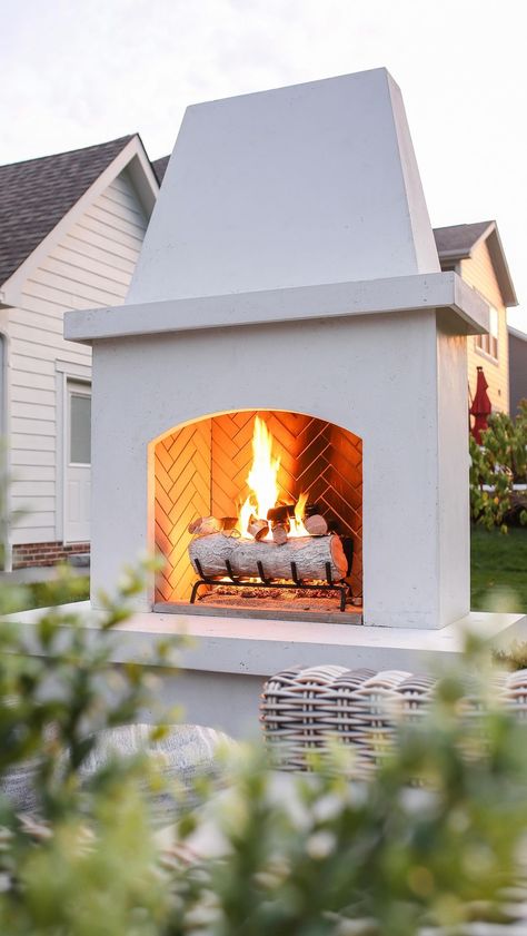 KC Myers | It’s time to turn those backyard dreams into reality! We just upgraded our outdoor space with this gorgeous outdoor fireplace, and we… | Instagram Gas Outdoor Fireplace, Build Outdoor Fireplace, Patio Addition, Outdoor Fireplace Kits, Diy Outdoor Fireplace, Brick Fire Pit, Exterior Fireplace, Outdoor Fireplace Designs, Backyard Dreams