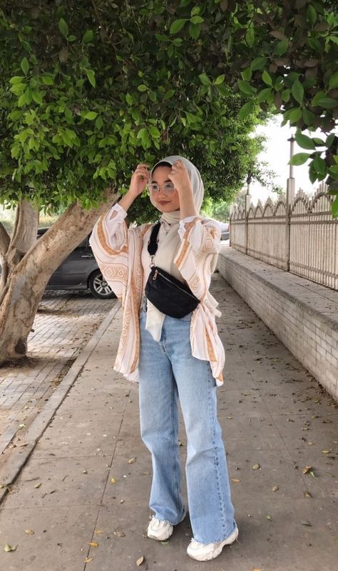 Hijabi Summer Outfits, Hijabi Fashion Summer, Hijab Outfit Summer, Cute Hijabi Outfits, Modest Hijabi Outfits, Modest Outfits Muslim, Hijab Summer, Modest Summer Fashion, Hijab Fashion Summer