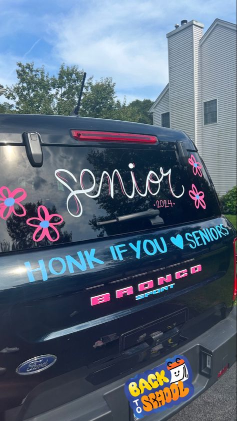 Car Graduation Decorations Paint, Decorated Senior Cars, Car Markers Window Ideas Senior, Just Graduated Car Paint, Class Of 2025 Car Decorating, Senior Truck Decorations, Senior Night Car Decorations, Senior Chalk Marker Car, Senior Sunrise Car Paint