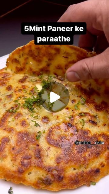 How To Make Paneer Paratha, 5 Minutes Snacks Recipes, Paneer 65 Recipe, Paneer Breakfast Recipes, Paneer Recipes Indian Snacks, Dinner Ideas Vegetarian Indian, Parathas Recipes, Paneer Paratha Recipes, Indian Dishes Vegetarian