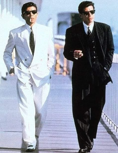 90s Tuxedo Men, Oversized Suits Men 90s, 90s Suit Men, Two Men In Suits, 90s Suits, Yuppie Aesthetic, 1970s Mens Suit, Mafia Fashion, Japanese Suit