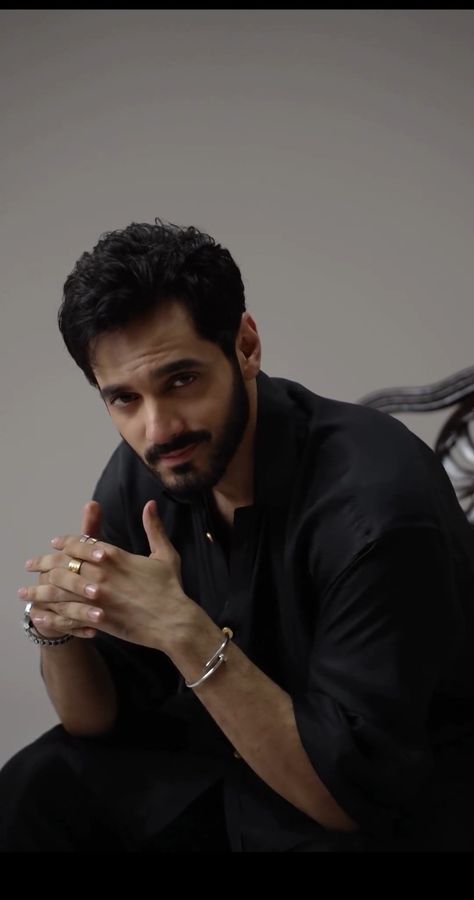 Dangerous Men Aesthetic, Wajah Ali, Murtasim Khan, Pakistani Actors, Wahaj Ali Pics, Indian Guys Aesthetic, Pakistani Men, Wahaj Ali, Handsome Indian Men