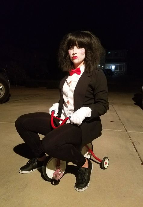 Jigsaw Female Jigsaw Costume, Jigsaw Costume Women, Jigsaw Makeup, Saw Costume, Jigsaw Costume, Jigsaw Halloween, Character Day Ideas, Cute Halloween Costumes, Diy Costumes