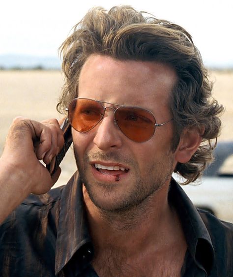 Bradley Cooper: if you only knew how much I loved you. ❤️ Bradley Cooper Hangover, Bradley Cooper Haircut, Tommy Lee Jones, Ray Ban Wayfarer, Ray Ban Aviator, Christian Memes, Bradley Cooper, Hollywood Actor, Keanu Reeves