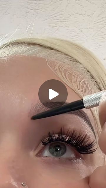 Eyebrow Pencil Tutorial, Perfect Eyebrows Tutorial, Eyebrow Tutorial Shaping, Benefit Precisely My Brow, How To Do Eyebrows, Precisely My Brow Pencil, Benefit Brow, Brow Tutorial, Eyebrows On Fleek