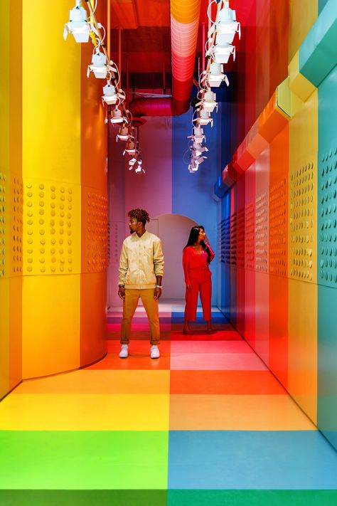 An exhibition dedicated to color is headed to the Willis Tower Color Museum, The Color Factory, Museum Chicago, Birth Colors, Color Factory, Shingle Colors, Interactive Art, Horror Music, Western Movies