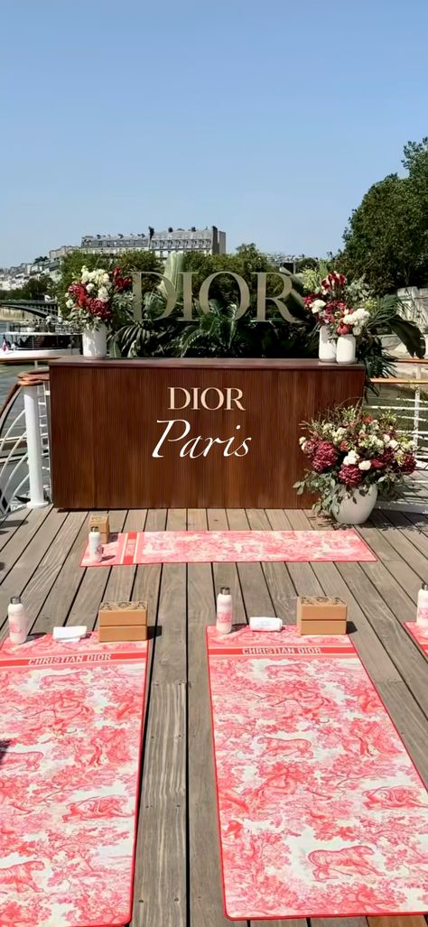 Ultra-exclusive Dior Spa Cruise Dior Beach, Dior Spa, Cruise Spa, Dior Cruise, Club Aesthetic, Drinks Bar, Clubbing Aesthetic, Spa Experience, Bar Drinks