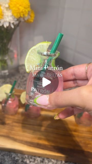 ••• Austine ••• on Instagram: "Mini Patrón margaritas but make them pink, literally the cutest and perfect for a girls night! 🩷  * drink responsibly   Ingredients:  - simple syrup  - tripple sec  - lime + lime juice - tequila   #tequila#drinks#alcohol#patron#partydrinks#pinkdrinks#pinktequilla#girlsnight#margaritas#minimargaritas#minipatron#atl#atlanta#mixologists#fyp#viral#cooking#easydrinks#easyrecipes#summer#" Mini Tequila Bottles Gift Party Favors, Tequila And Tacos Party Ideas, Patron Mixed Drinks, Mini Patron Margaritas, Tequila Station, Taco And Tequila Party Ideas, Margarita Theme Party Ideas, Tacos And Tequila Party, Mini Margaritas