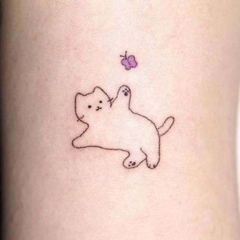 Cat and butterfly Cute Small Tattoos Aesthetic, 1975 Tattoos, Lil Tattoos, Kawaii Tattoos, Cute Tats, Cat Tat, Handpoke Tattoo, Kawaii Tattoo, Cute Little Tattoos