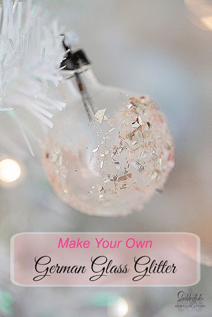 Vintage Christmas Diy, How To Make Glitter, Crafts By Season, German Glass Glitter, Glass Glitter, Glitter Crafts, Glitter Diy, Glitter Glass, Diy Box